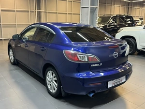 Седан Mazda 3 2013 года, 947000 рублей, Красноярск