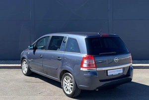 Минивэн Opel Zafira 2011 года, 650000 рублей, Солонцы