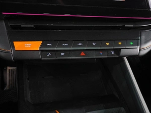 Лифтбек Changan UNI-V 2023 года, 2499000 рублей, Воронеж