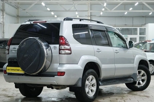 Внедорожник Toyota Land Cruiser Prado 2003 года, 1769000 рублей, Омск