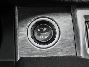 Внедорожник Land Rover Range Rover Evoque 2014 года, 1949000 рублей, Кирилловка