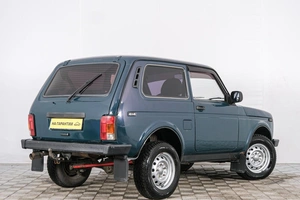 Внедорожник ВАЗ (LADA) 4x4 (Нива) 2010 года, 619000 рублей, Красноярск