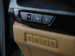 Минивэн Kia Carnival 2021 года, 3899000 рублей, Воронеж