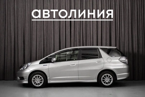 Универсал Honda Fit Shuttle 2012 года, 999000 рублей, Красноярск