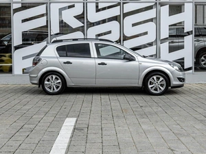 Хетчбэк Opel Astra 2011 года, 425000 рублей, Ставрополь