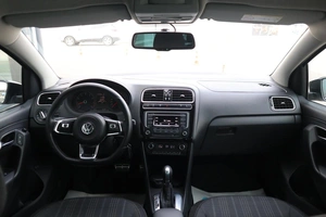 Седан Volkswagen Polo 2017 года, 1385000 рублей, Мирное