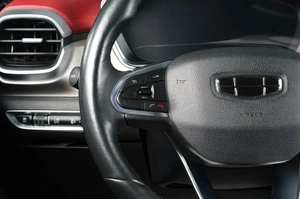 Внедорожник Geely Coolray 2022 года, 1599000 рублей, Тюмень