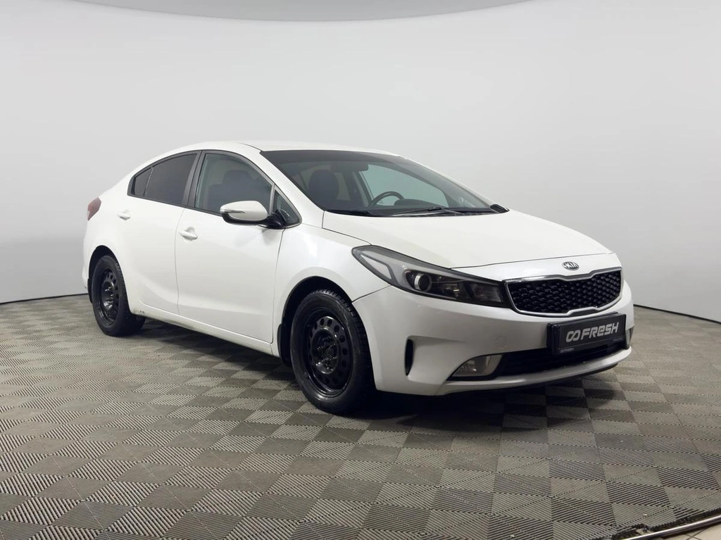Седан Kia Cerato 2019 года, 1527200 рублей, Казань