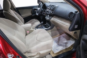 Внедорожник Toyota RAV4 2010 года, 1299000 рублей, Новокузнецк