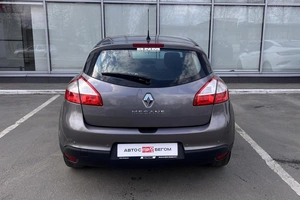 Хэтчбек Renault Megane 2011 года, 760000 рублей, Брянск