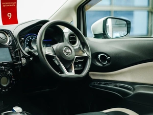 Хетчбэк Nissan Note 2018 года, 1050000 рублей, Красноярск