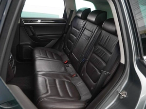 Внедорожник Volkswagen Touareg 2015 года, 2500000 рублей, Москва
