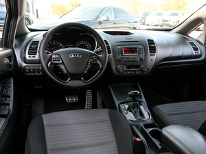 Седан Kia Cerato 2017 года, 1498000 рублей, Волгоград
