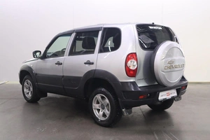 Внедорожник Chevrolet Niva 2019 года, 820000 рублей, Брянск