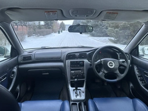 Седан Subaru Legacy 2000 года, 595000 рублей, 