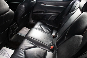 Седан Toyota Camry 2019 года, 1539000 рублей, Сургут
