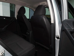 Внедорожник Volkswagen Tiguan 2013 года, 1177000 рублей, Тверь