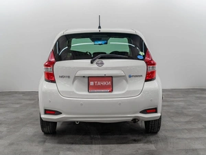 Хетчбэк Nissan Note 2019 года, 1230000 рублей, Красноярск