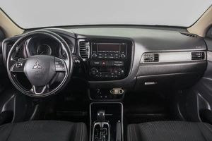 Внедорожник Mitsubishi Outlander 2017 года, 1799000 рублей, Пермь