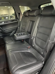 Внедорожник Volkswagen Touareg 2010 года, 1687000 рублей, Солонцы