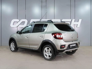 Хетчбэк Renault Sandero Stepway 2019 года, 1199000 рублей, Воронеж