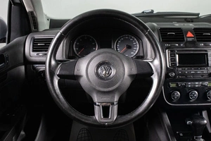 Хетчбэк Volkswagen Golf 2008 года, 559000 рублей, Сургут