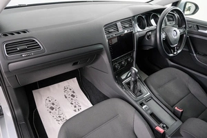Универсал Volkswagen Golf 2018 года, 1489000 рублей, Красноярск