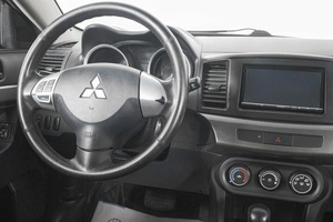 Седан Mitsubishi Lancer 2012 года, 899000 рублей, Кемерово