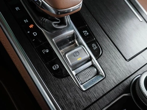 Седан Hongqi H9 2023 года, 4599000 рублей, Воронеж