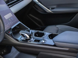 Внедорожник Geely Atlas 2024 года, 2989000 рублей, Петрозаводск