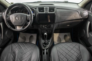 Хетчбэк Renault Sandero Stepway 2016 года, 959000 рублей, Барнаул