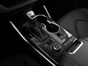 Внедорожник Toyota Highlander 2025 года, 5688404 рублей, Москва