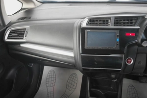 Хетчбэк Honda Fit 2016 года, 1209000 рублей, Кемерово