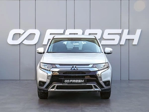 Внедорожник Mitsubishi Outlander 2018 года, 2120000 рублей, Краснодар