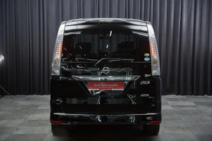 Минивэн Nissan Serena 2012 года, 1347000 рублей, Красноярск