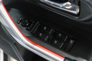 Внедорожник Toyota Raize 2021 года, 1689000 рублей, Новокузнецк