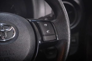 Хетчбэк Toyota Vitz 2019 года, 1069000 рублей, Томск