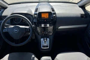 Минивэн Opel Zafira 2011 года, 650000 рублей, Солонцы