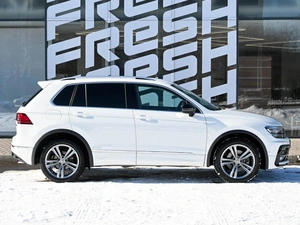 Внедорожник Volkswagen Tiguan 2018 года, 2790000 рублей, Волгоград