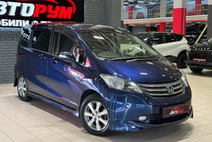 Минивэн Honda Freed 2010 года, 998000 рублей, Красноярск