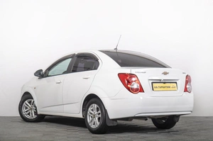 Седан Chevrolet Aveo 2015 года, 739000 рублей, Томск
