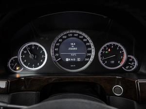 Седан Mercedes-benz E-класс 2010 года, 1380000 рублей, Краснодар