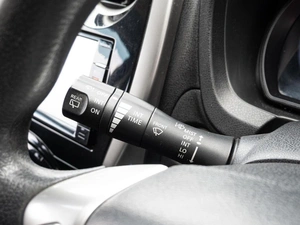 Хетчбэк Nissan Note 2015 года, 910000 рублей, Краснодар