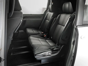 Минивэн Toyota Noah 2017 года, 2370000 рублей, Тюмень