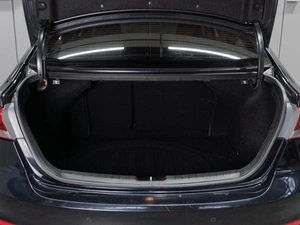 Седан Hyundai Elantra 2018 года, 1599000 рублей, Тюмень