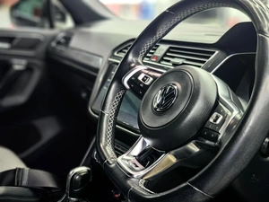 Внедорожник Volkswagen Tiguan 2018 года, 2380000 рублей, Красноярск