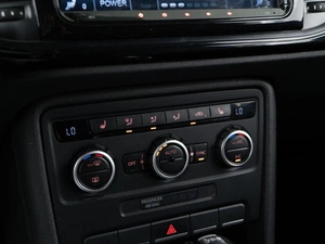 Хетчбэк Volkswagen Beetle 2013 года, 1188055 рублей, Москва