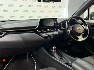Внедорожник Toyota C-HR 2018 года, 1957000 рублей, Красноярск