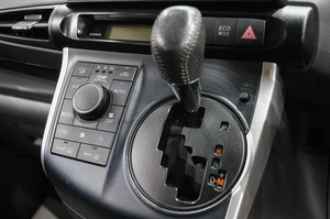 Минивэн Toyota Wish 2011 года, 1199000 рублей, Новокузнецк
