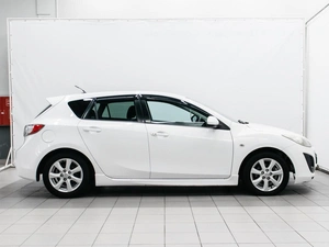 Хетчбэк Mazda Axela 2010 года, 890000 рублей, Красноярск